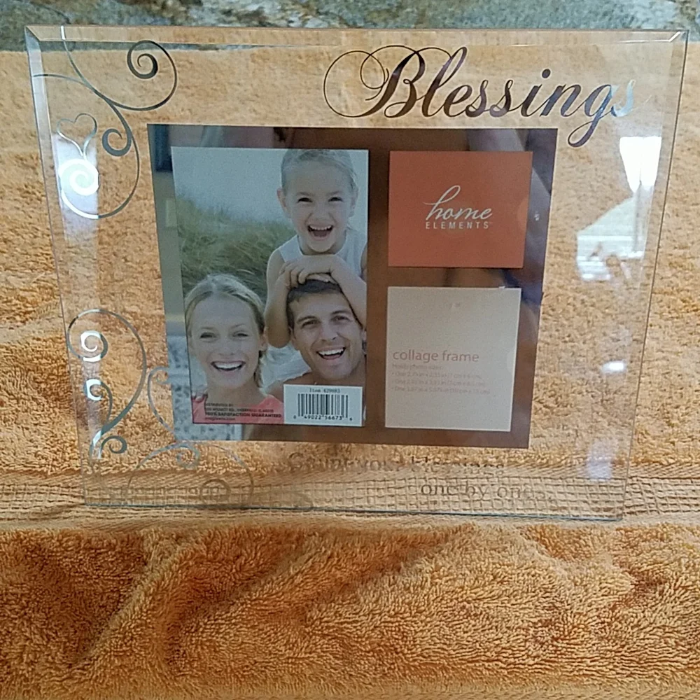 Collage Frame - Picture 1 of 6